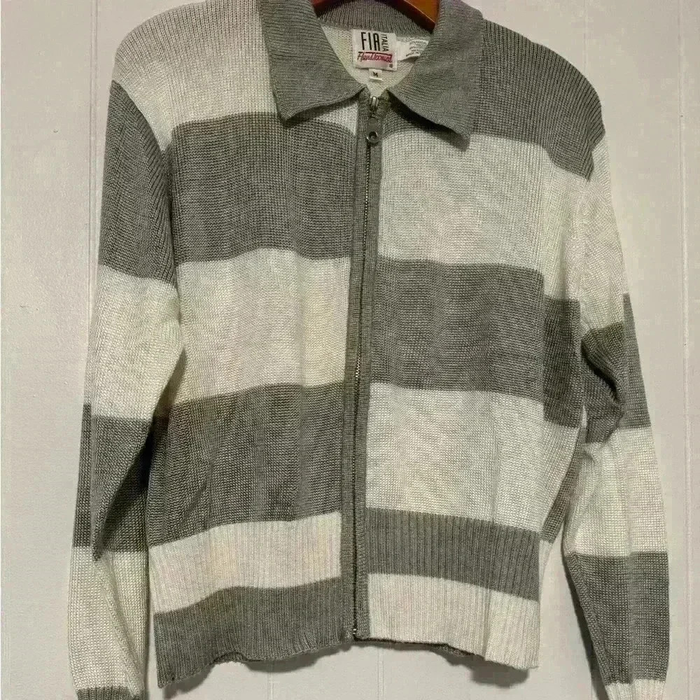 FIA Italia Sweater Womens M Handloomed Gray &Whit New no tag Full Zip Collared